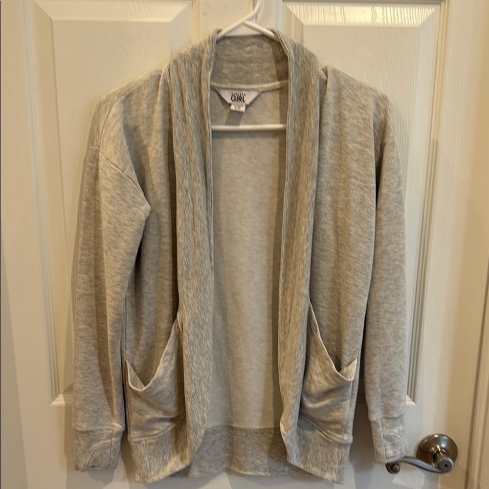 Athleta Girl Wrap n’ Roll Grey Cardigan size large/12 Like New